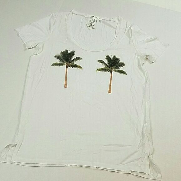 Graphic Tee - Pink Victoria's Secret shirt top NWT - Picture 7 of 7